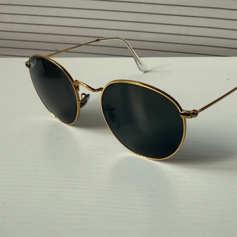 Ray-Ban Polarized Round Metal Sunglasses - Picture 4 of 6